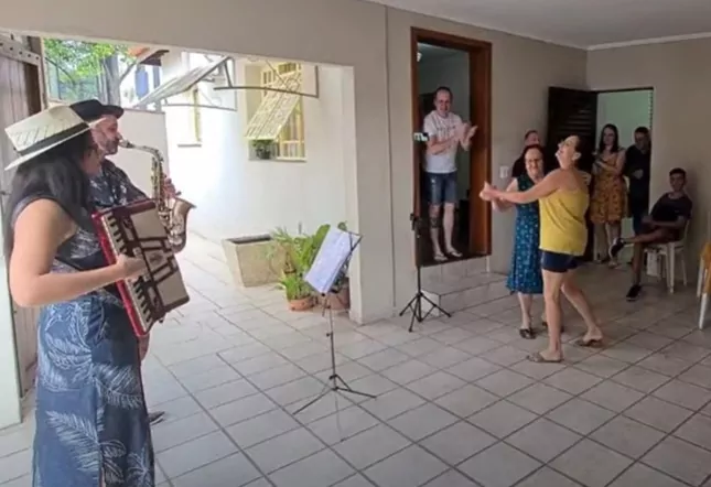 Você só consegue pensar em flor como opção de presente para o dia da Mulher?